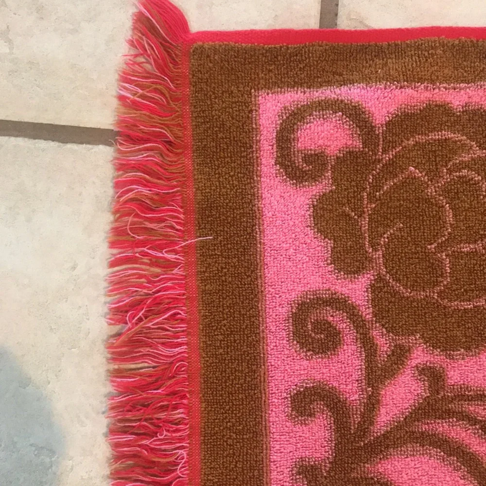 Vintage Fieldcrest Made USA Red Pink Floral Brown Fringe Bath Towel
